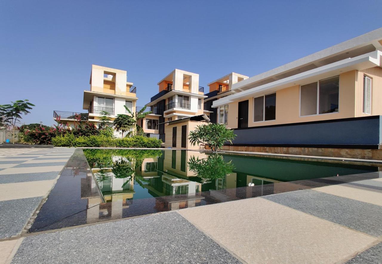Royal Meadows - Igatpuri Bungalow B ภายนอก รูปภาพ