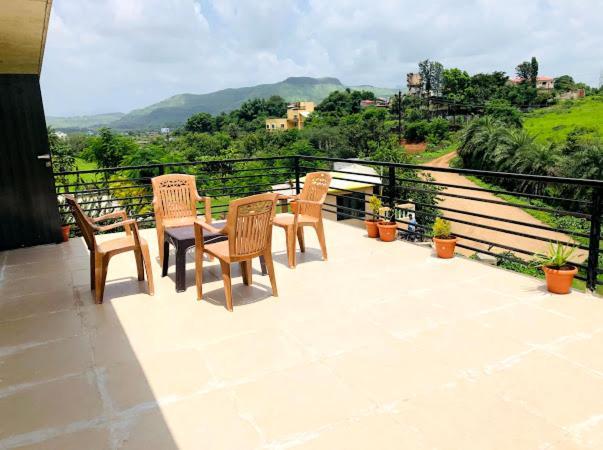 Royal Meadows - Igatpuri Bungalow B ภายนอก รูปภาพ