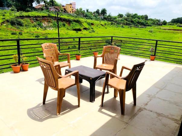 Royal Meadows - Igatpuri Bungalow B ภายนอก รูปภาพ