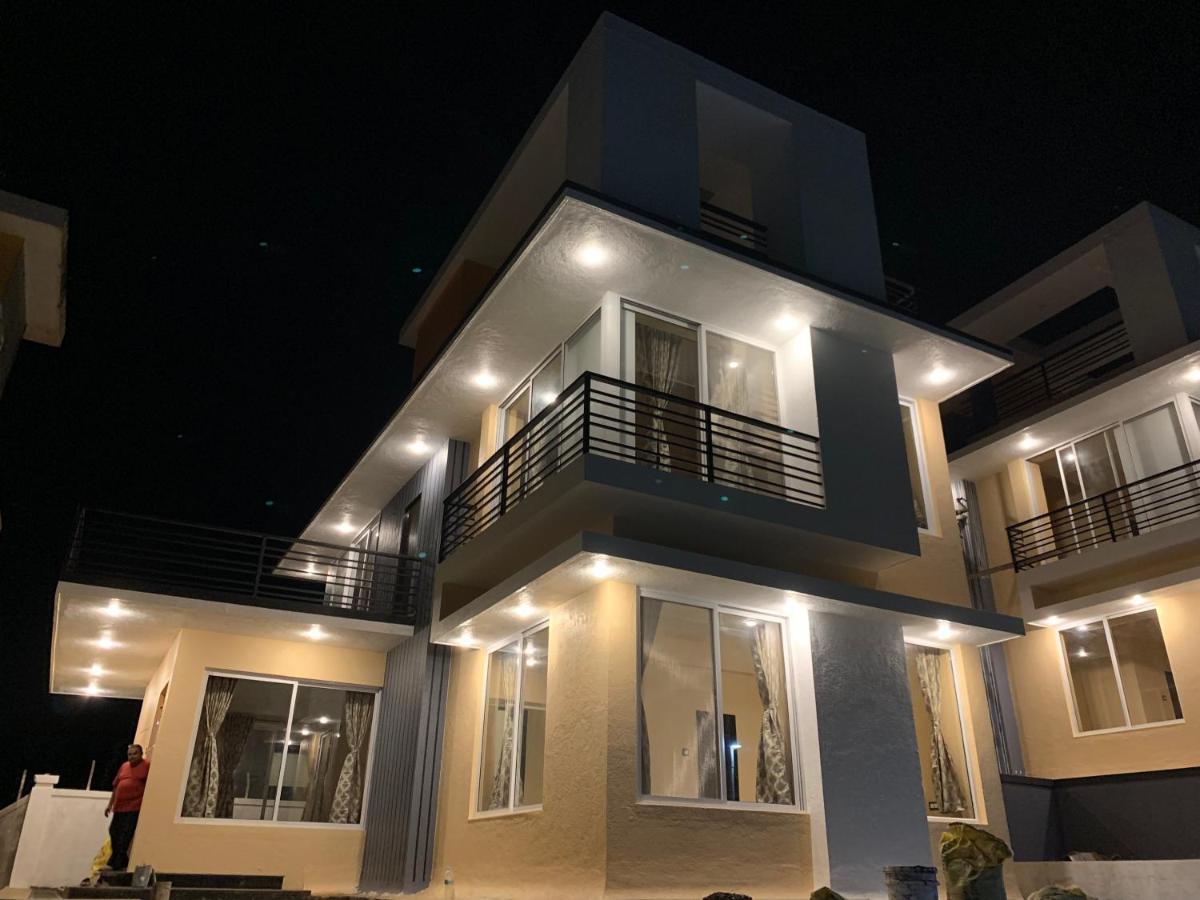 Royal Meadows - Igatpuri Bungalow B ภายนอก รูปภาพ
